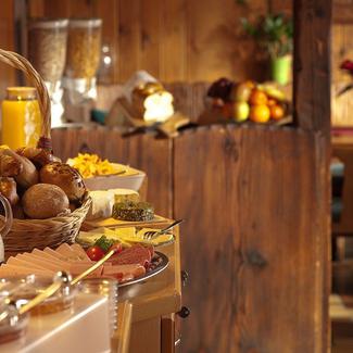 DESAYUNO BUFFET