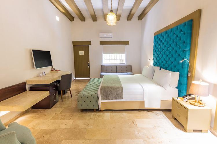 Colonial classic room hotel ghl collection armería real cartagena Colonial classic room hotel ghl collection armería real cartagena