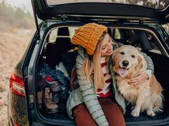 ¿Cómo viajar con tu mascota en carro? GHL Hoteles ¿Cómo viajar con tu mascota en carro? GHL Hoteles