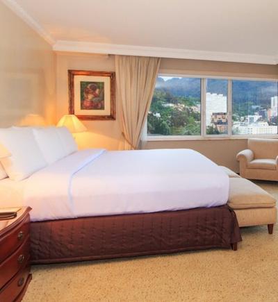 Habitación master king Hotel Tequendama Bogotá