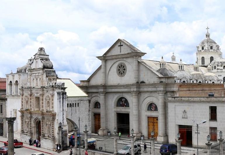 Catedral del espiritu santo - quetzaltenango Latam Plaza Pradera Quetzaltenango Catedral del espiritu santo - quetzaltenango Latam Plaza Pradera Quetzaltenango