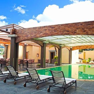 ZONA HÚMEDA Sonesta Hotel Loja Loja ZONA HÚMEDA Sonesta Hotel Loja Loja