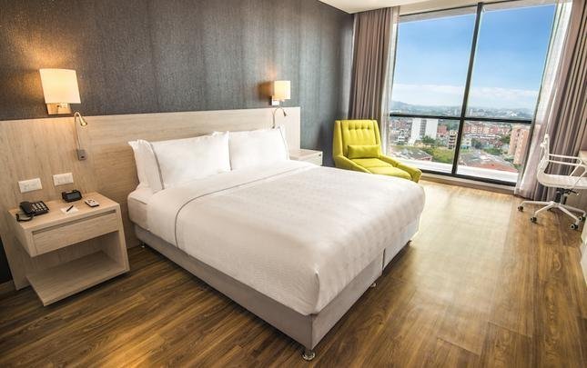 HABITACIÓN STANDARD KING Sonesta Hotel Ibagué Ibagué HABITACIÓN STANDARD KING Sonesta Hotel Ibagué Ibagué