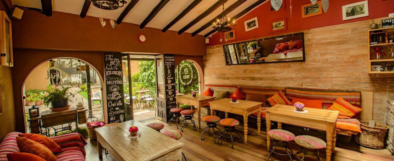 La placita del café Sonesta Hotel Posadas del Inca Yucay Yucay, Perú