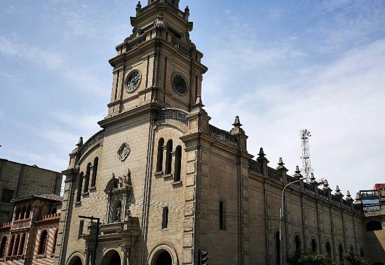 Parroquia nuestra señora del pilar  Sonesta El Olivar Lima