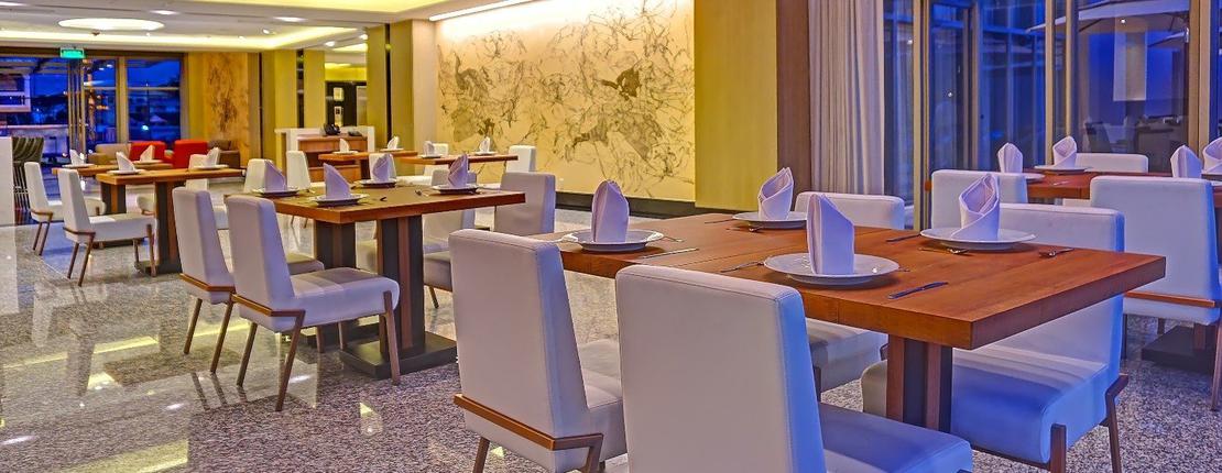 Restaurantes Hotel Radisson Guayaquil