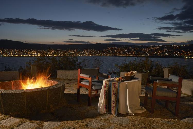 Cena romántica  GHL Lago Titicaca Puno