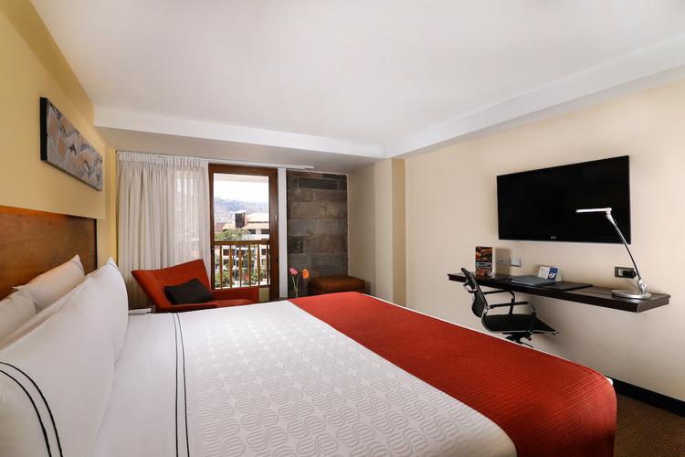 Habitación estándar matrimonial 1 cama sonesta hotel cusco Habitación estándar matrimonial 1 cama sonesta hotel cusco