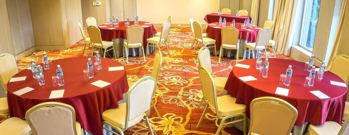 Salon de eventos casino de la armada guayaquil en