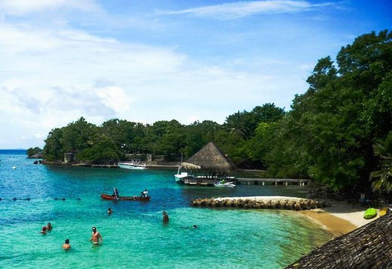 Islas del rosario  Sonesta Cartagena