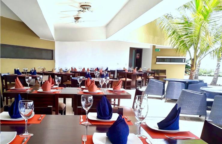 Restaurante sunset GHL Relax Hotel Makana Resort Tonsupa