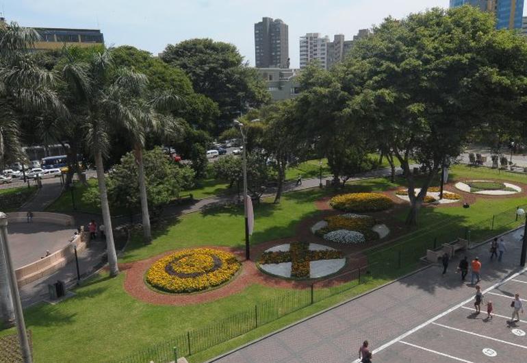 Parque central miraflores  Sonesta El Olivar Lima