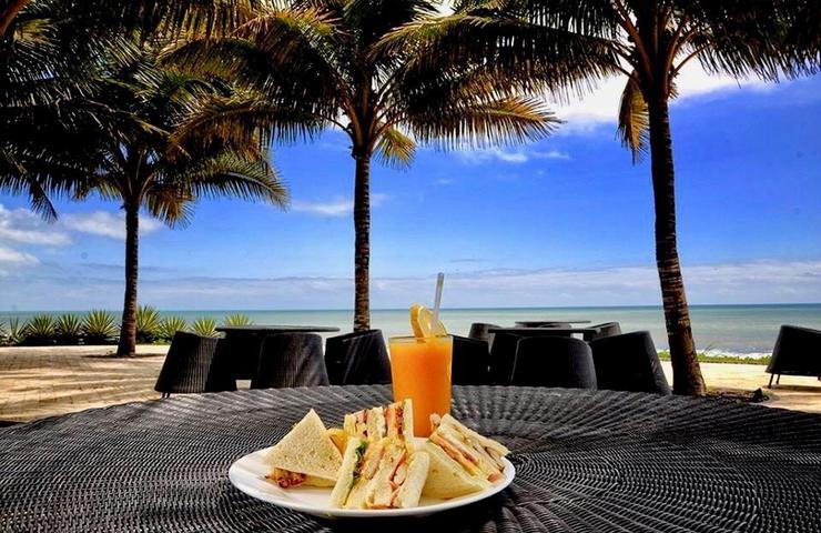 Restaurante sunset GHL Relax Hotel Makana Resort Tonsupa