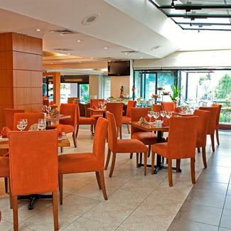 RESTAURANTE TRADICIONES Hotel Wyndham Garden Quito Quito RESTAURANTE TRADICIONES Hotel Wyndham Garden Quito Quito