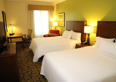 HABITACIÓN TWO QUEEN BED EVOLUTION Hotel Hilton Garden Inn Panamá Ciudad de Panamá HABITACIÓN TWO QUEEN BED EVOLUTION Hotel Hilton Garden Inn Panamá Ciudad de Panamá