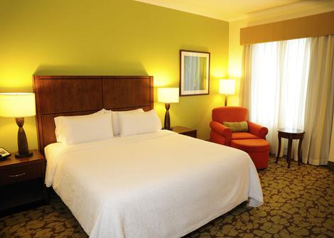 HABITACIÓN ONE KING BED EVOLUTION Hotel Hilton Garden Inn Panamá Ciudad de Panamá HABITACIÓN ONE KING BED EVOLUTION Hotel Hilton Garden Inn Panamá Ciudad de Panamá