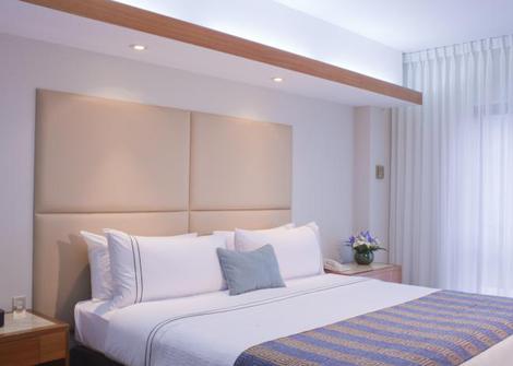 HABITACIÓN SUPERIOR CAMA QUEEN Sonesta Hotel El Olivar Lima HABITACIÓN SUPERIOR CAMA QUEEN Sonesta Hotel El Olivar Lima