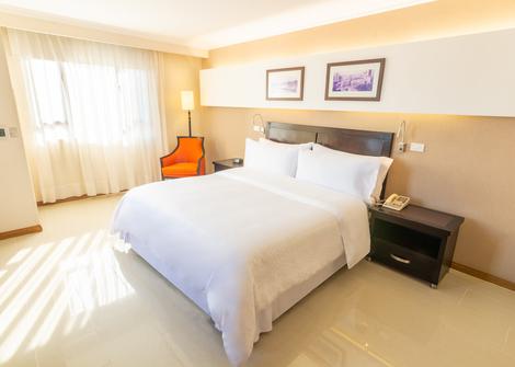 HABITACIÓN ESTÁNDAR Hotel Four Points By Sheraton Cali Cali HABITACIÓN ESTÁNDAR Hotel Four Points By Sheraton Cali Cali