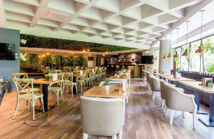 Village restaurante bar GHL Portón Medellín Village restaurante bar GHL Portón Medellín