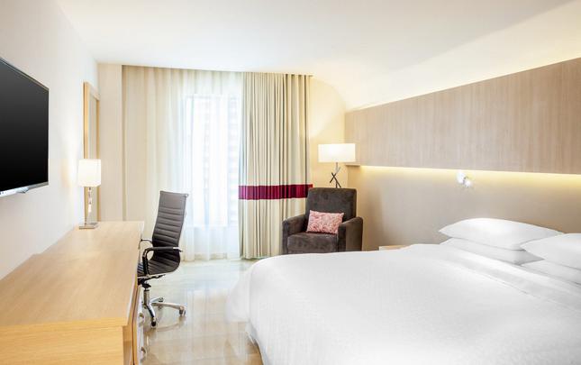 HABITACIÓN TRADITIONAL KING Hotel Four Points By Sheraton Barranquilla Barranquilla HABITACIÓN TRADITIONAL KING Hotel Four Points By Sheraton Barranquilla Barranquilla