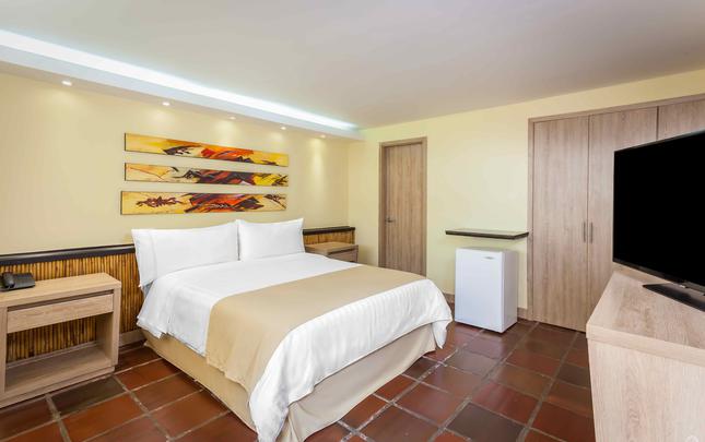 HABITACIÓN ESTÁNDAR TRADICIONAL QUEEN