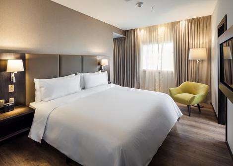 KING SUPERIOR 1 BED BUSINESS LEVEL Hotel Radisson Santa Cruz Santa Cruz de la Sierra KING SUPERIOR 1 BED BUSINESS LEVEL Hotel Radisson Santa Cruz Santa Cruz de la Sierra