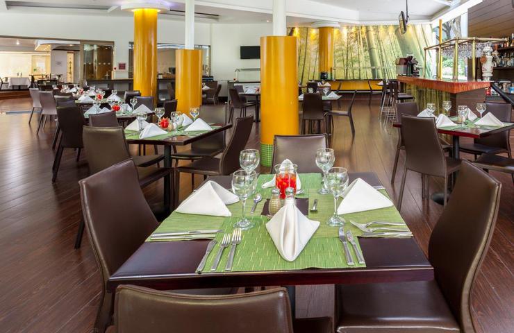 Restaurante cook´s Hotel Four Points By Sheraton Medellín Restaurante cook´s Hotel Four Points By Sheraton Medellín