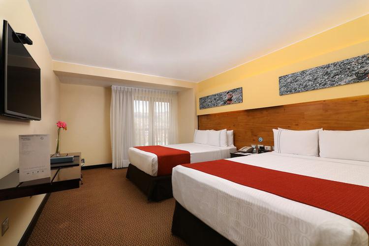 Habitación estándar twin, 2 camas dobles sonesta hotel cusco Habitación estándar twin, 2 camas dobles sonesta hotel cusco