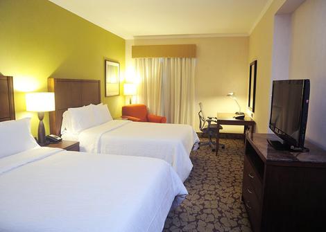 HABITACIÓN TWO QUEEN BED EVOLUTION Hotel Hilton Garden Inn Panamá Ciudad de Panamá HABITACIÓN TWO QUEEN BED EVOLUTION Hotel Hilton Garden Inn Panamá Ciudad de Panamá