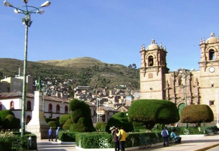 Plaza de armas sonesta hotel posadas del inca puno Plaza de armas sonesta hotel posadas del inca puno