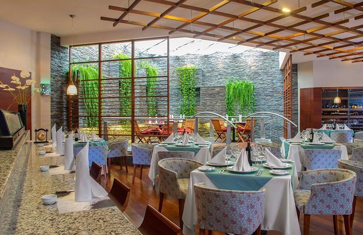 Restaurante la fuente sushi & grill Sheraton Guayaquil Hotel