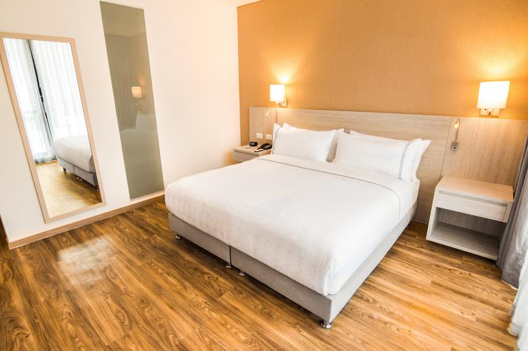 Habitación standard king sonesta hotel ibagué Habitación standard king sonesta hotel ibagué