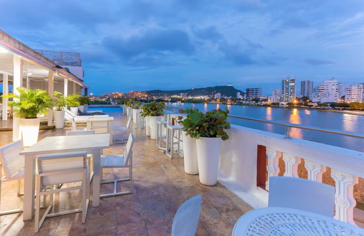 Snack bar del ghl armería real Hotel GHL Collection Armería Real Cartagena