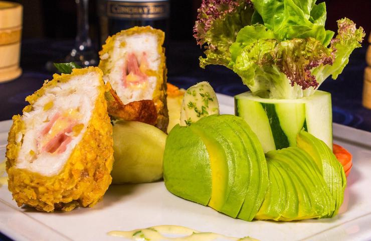 Sabores & vinos hotel sonesta guayaquil Sabores & vinos hotel sonesta guayaquil