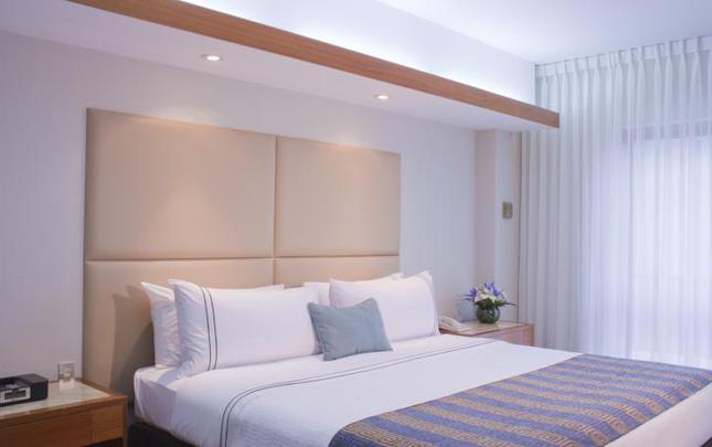 HABITACIÓN SUPERIOR CAMA QUEEN Sonesta Hotel El Olivar Lima HABITACIÓN SUPERIOR CAMA QUEEN Sonesta Hotel El Olivar Lima