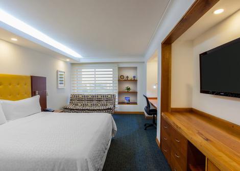 HABITACIÓN EXECUTIVE Hotel Four Points By Sheraton Medellín Medellín HABITACIÓN EXECUTIVE Hotel Four Points By Sheraton Medellín Medellín