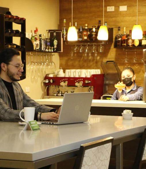 Mínimo 2 noches con 15% de descuento  GHL Hoteles