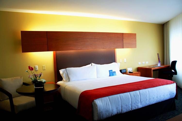 Habitación superior sencilla hotel sonesta guayaquil Habitación superior sencilla hotel sonesta guayaquil