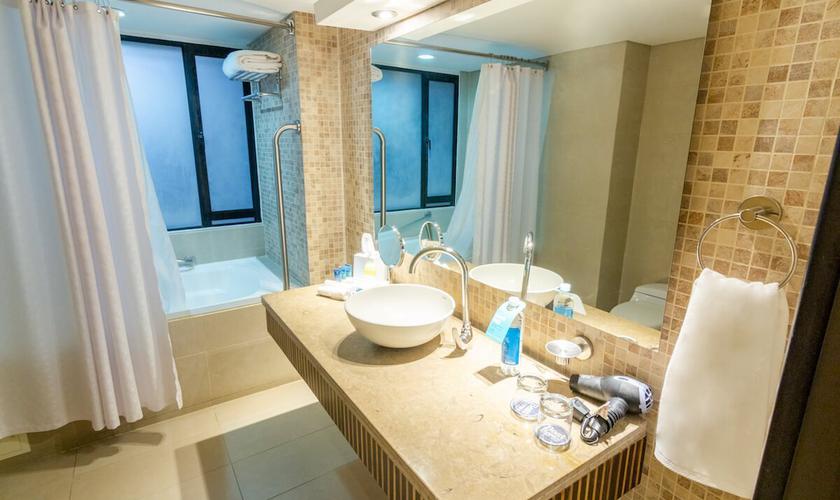 Suite Sonesta Hotel Cali Suite Sonesta Hotel Cali