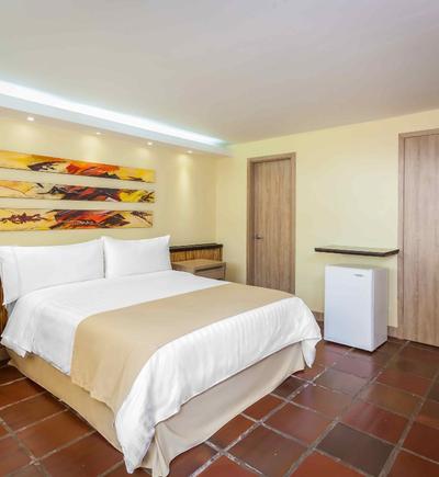 HabitaciÓn estÁndar tradicional queen ghl relax hotel club el puente girardot HabitaciÓn estÁndar tradicional queen ghl relax hotel club el puente girardot