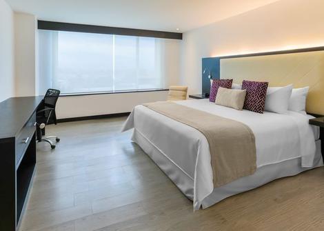 SUITE KING MOUNTAIN VIEW Hotel Four Points by Sheraton Cuenca Cuenca SUITE KING MOUNTAIN VIEW Hotel Four Points by Sheraton Cuenca Cuenca