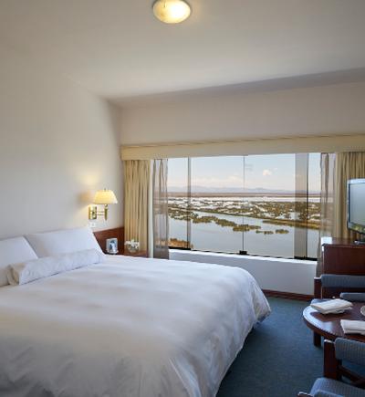 Habitación premium king con vista al lago GHL Lago Titicaca Puno Habitación premium king con vista al lago GHL Lago Titicaca Puno