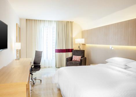 HABITACIÓN TRADITIONAL KING Hotel Four Points By Sheraton Barranquilla Barranquilla HABITACIÓN TRADITIONAL KING Hotel Four Points By Sheraton Barranquilla Barranquilla