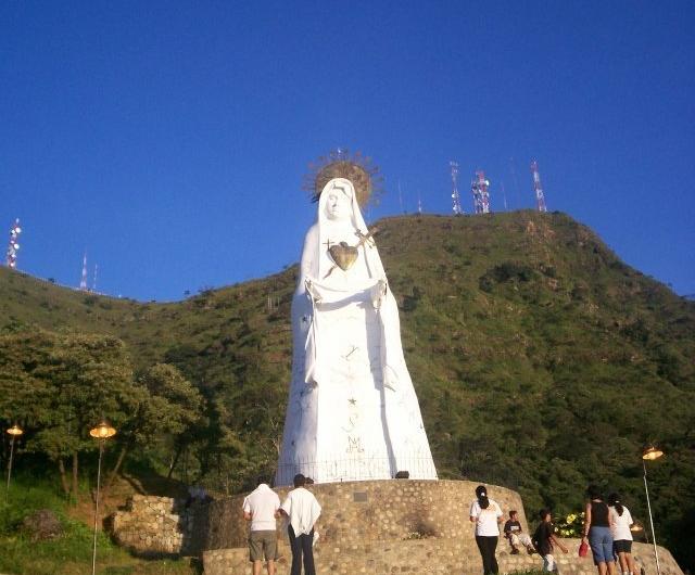 Mirador Virgen de Manare GHL Style Yopal Mirador Virgen de Manare GHL Style Yopal