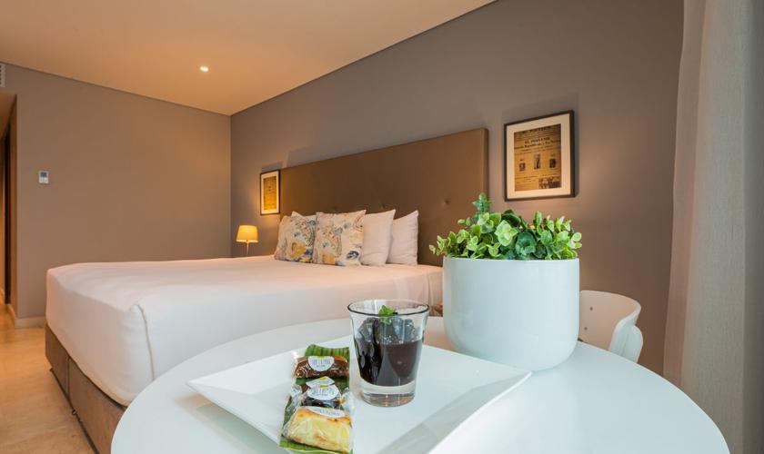Habitación premium familiar San Lazaro Art Hotel Cartagena Habitación premium familiar San Lazaro Art Hotel Cartagena